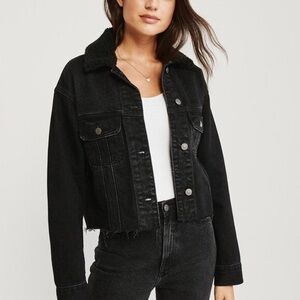 Abercrombie & Fitch Sherpa Collar Cropped Denim Jacket in Black Sz M